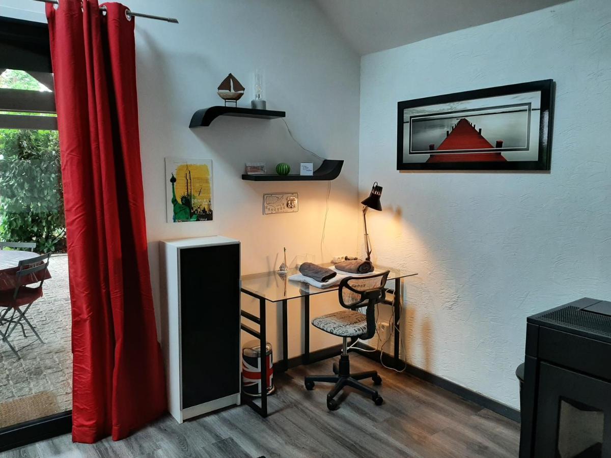 Studio L'Independance Apartment Buchelay Ngoại thất bức ảnh
